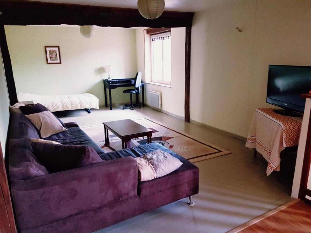 Gîte cosy 6 à 8 personnes Buffieres Exterior foto